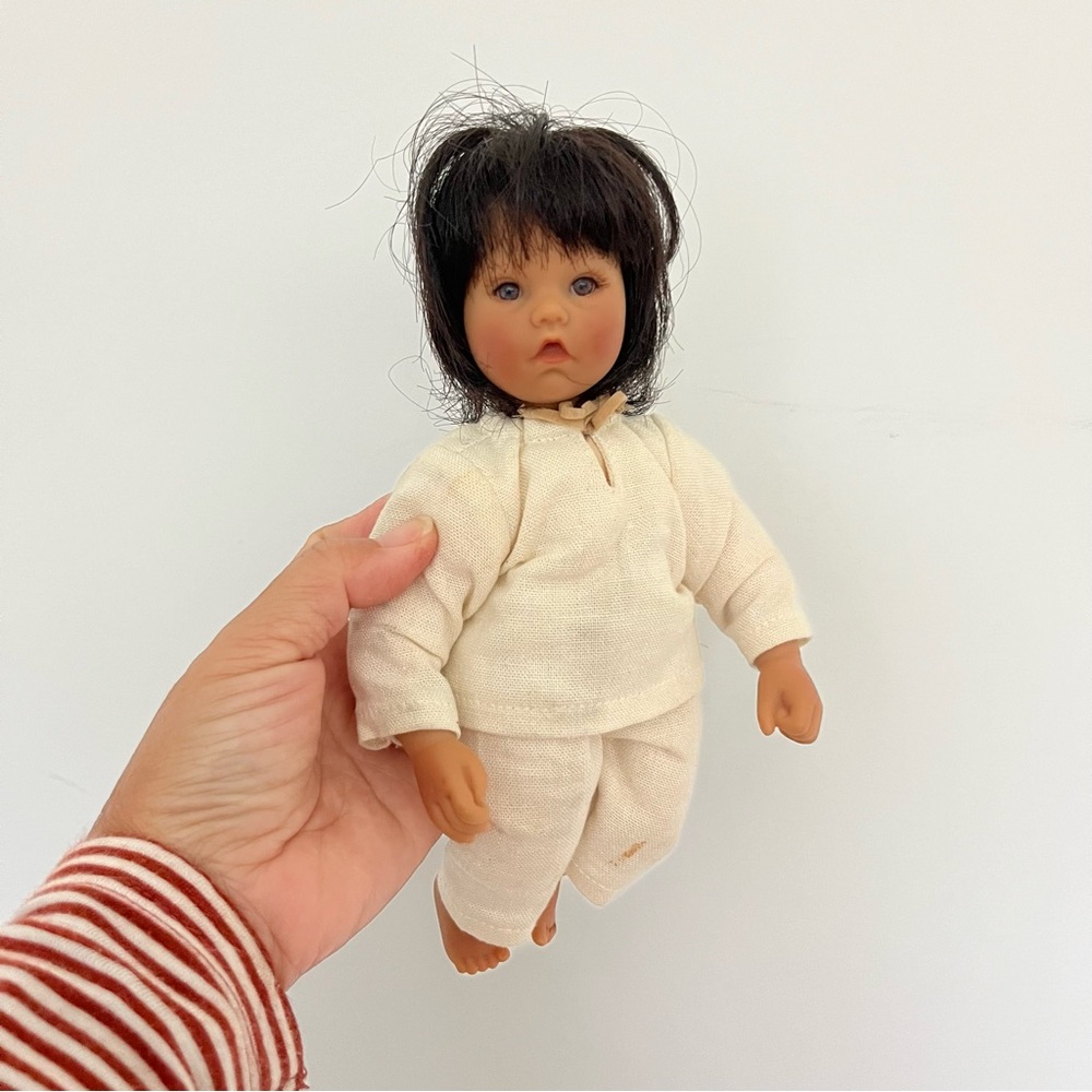 2002 Lee Middleton Doll Reva Schick Classic Miniatures 8" Native American READ